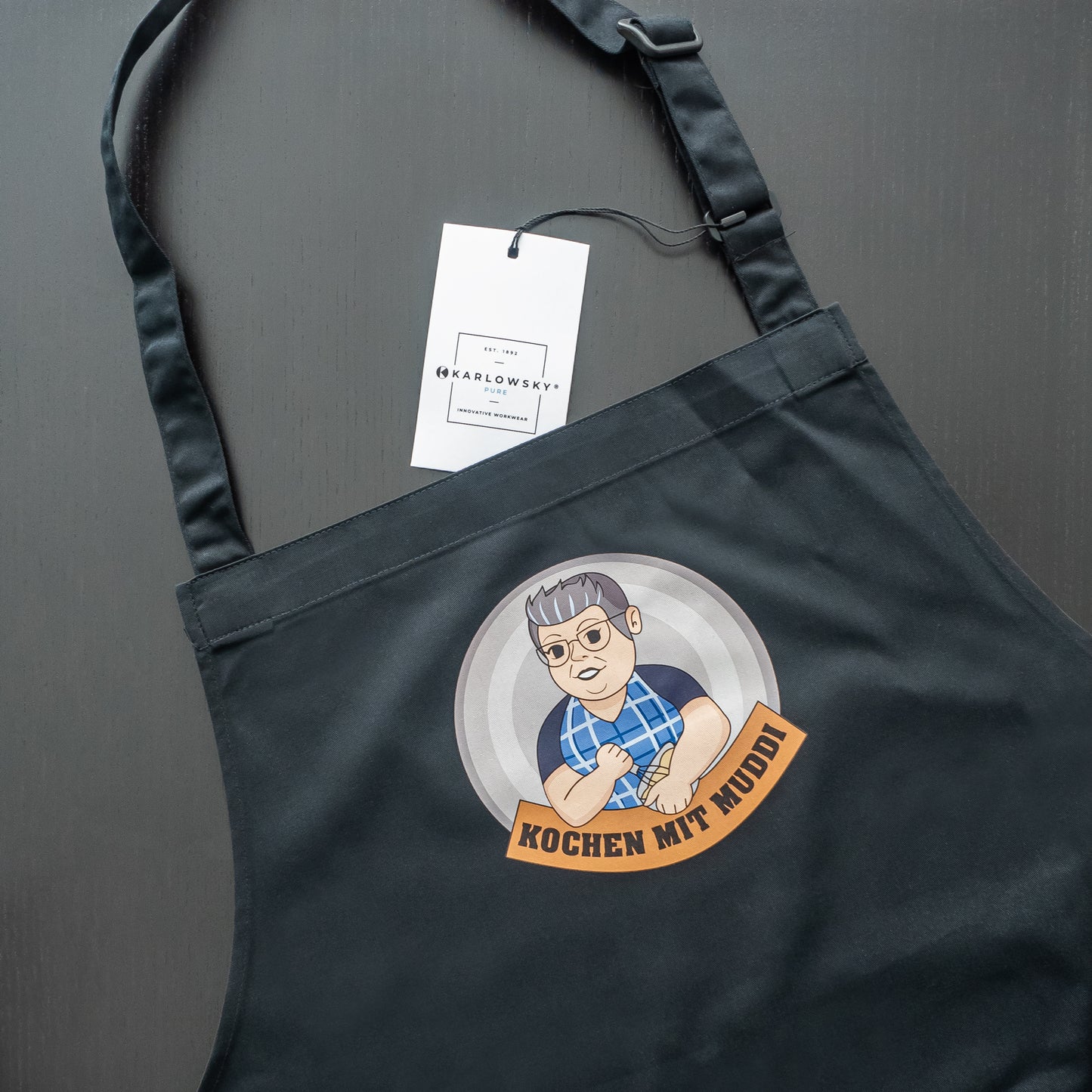 Kochschürze von Muddi, mit Schnalle